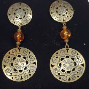 Antique looking earrings with beads